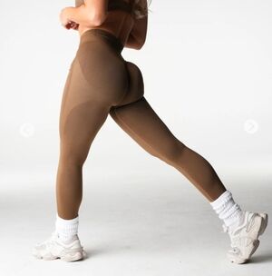 NWOT NVGTN Edge Seamless Leggings Dune/Brown